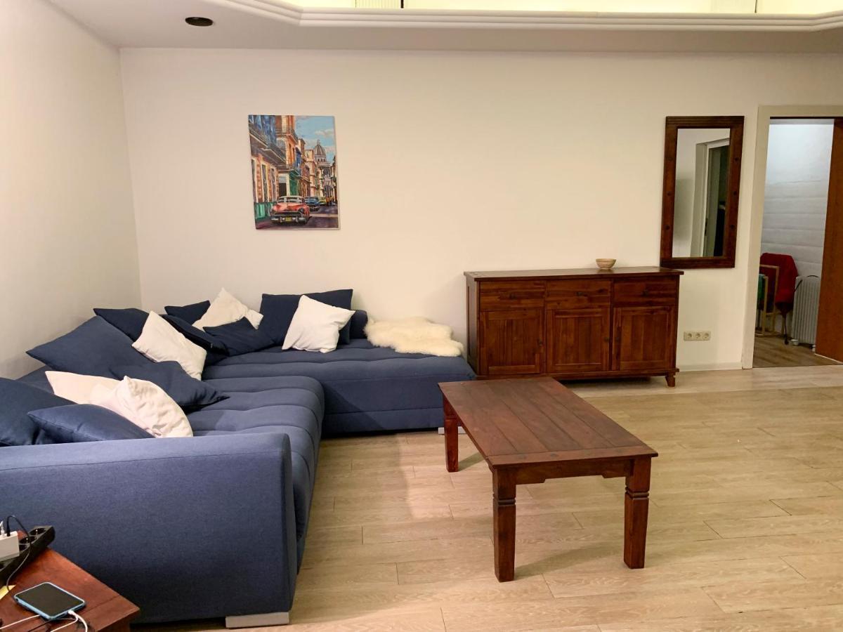 Grosse & Voll Ausgestattete Apartments, Studios, Doppelzimmer, Workspace, Parkplatz, Netflix, Prime & Schnelles Wifi In Ruhiger Lage Mit Garten Rudolstadt Dış mekan fotoğraf