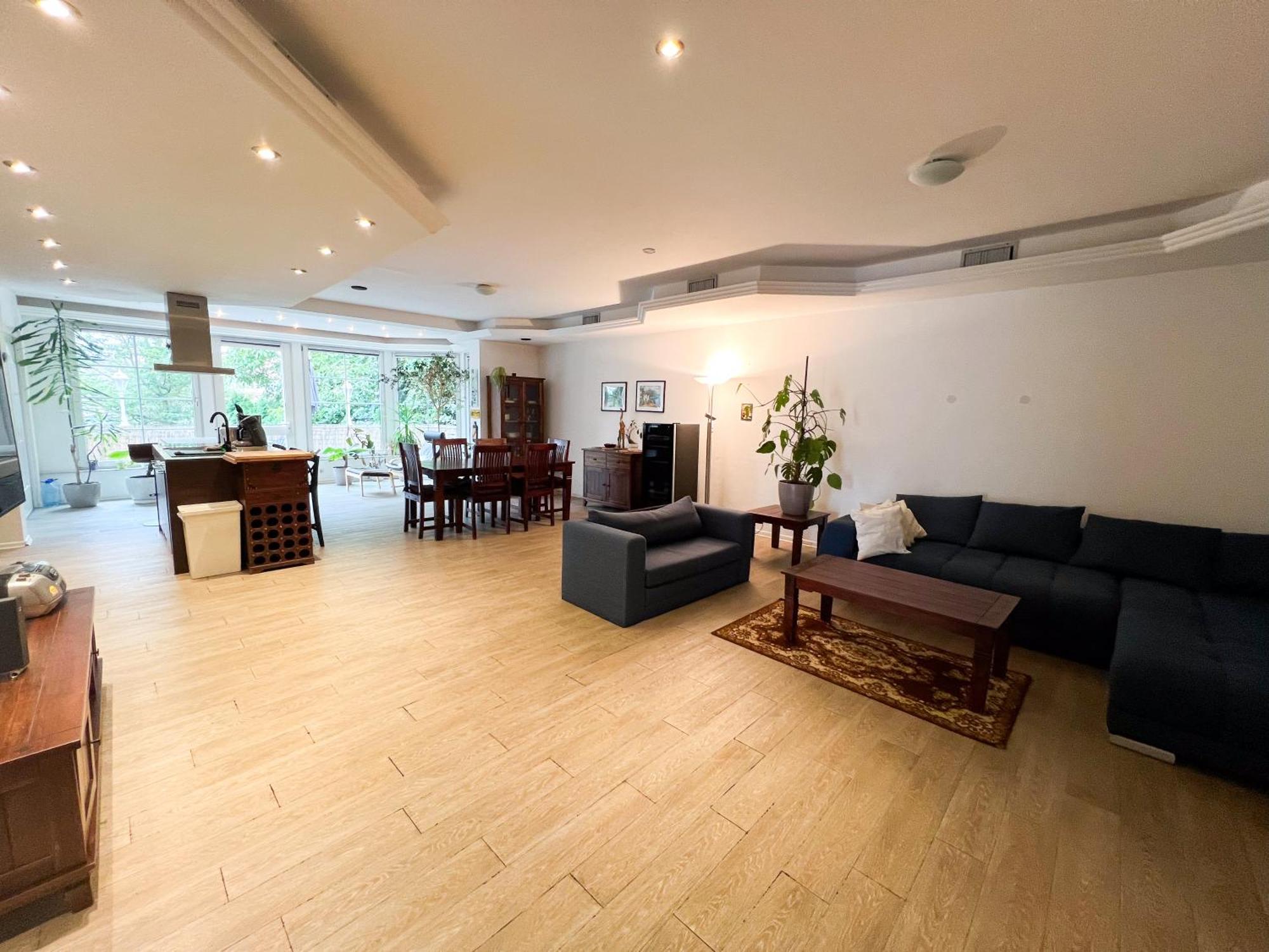 Grosse & Voll Ausgestattete Apartments, Studios, Doppelzimmer, Workspace, Parkplatz, Netflix, Prime & Schnelles Wifi In Ruhiger Lage Mit Garten Rudolstadt Dış mekan fotoğraf