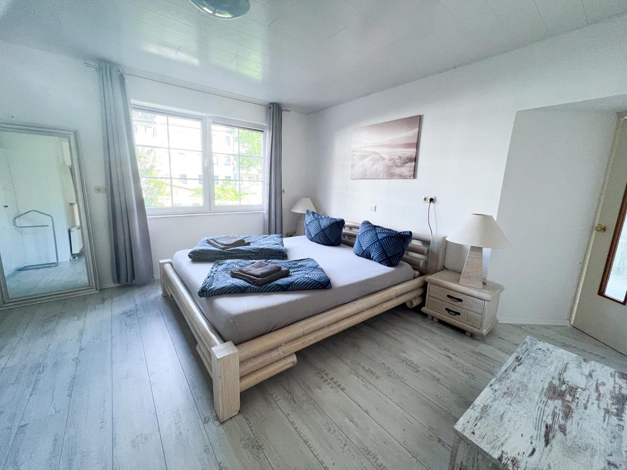 Grosse & Voll Ausgestattete Apartments, Studios, Doppelzimmer, Workspace, Parkplatz, Netflix, Prime & Schnelles Wifi In Ruhiger Lage Mit Garten Rudolstadt Dış mekan fotoğraf